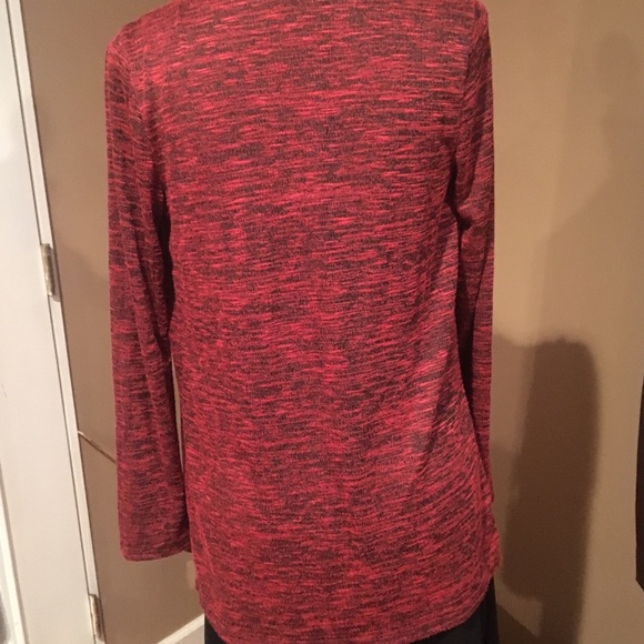 Flyaway Top - Picture 3 of 7